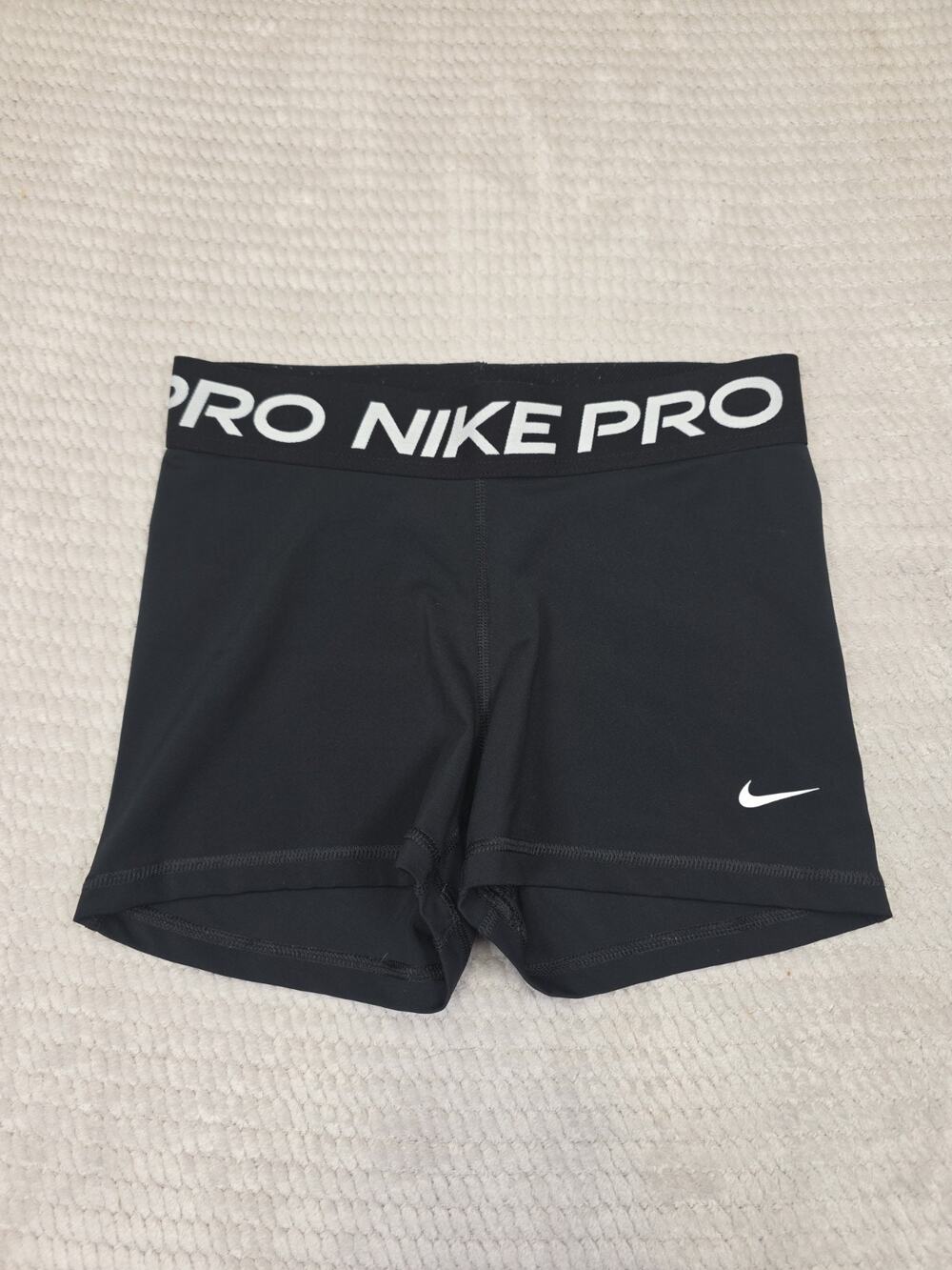 Nike Pro Shorts Womens Medium Black Dri Fit Volleyball Gym Active